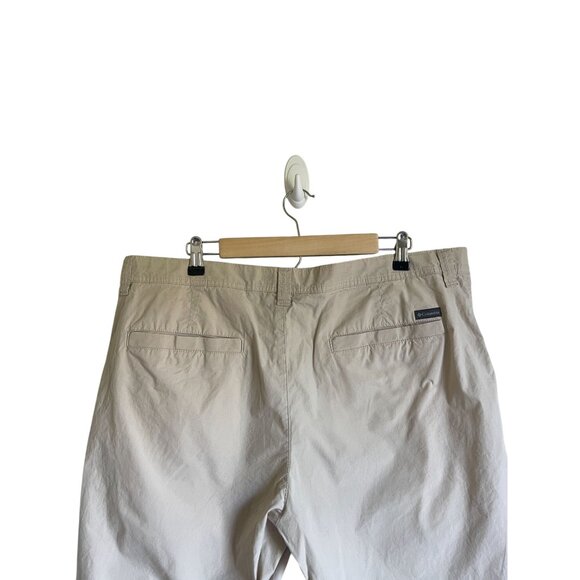 Columbia W38 L10 Cotton Shorts Men's Flat Front  Khaki Tan Chino 10" Inseam - Picture 5 of 9